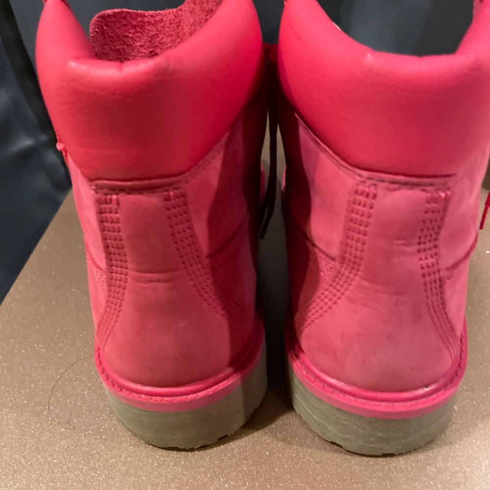 Timberlands - Picture 3 of 3